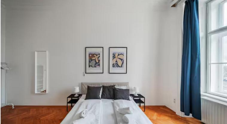 1st District Retreat Apartment Wien